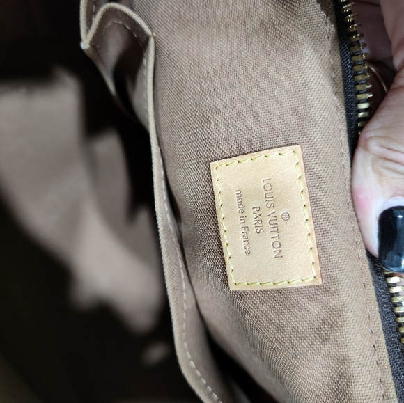 Louis Vuitton Palermo PM - Picture 6 of 14